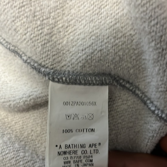 Bape Hoodie - Picture 7 of 7